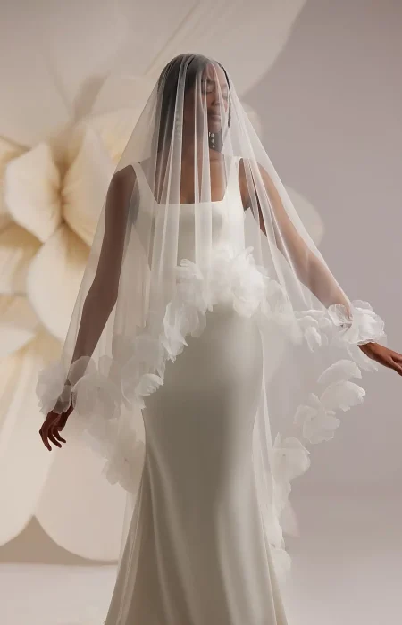 eva-lendel-less-is-more-iv-bertie-1