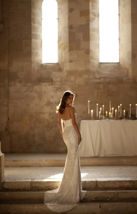 eva-lendel-love-spell-esmi-4